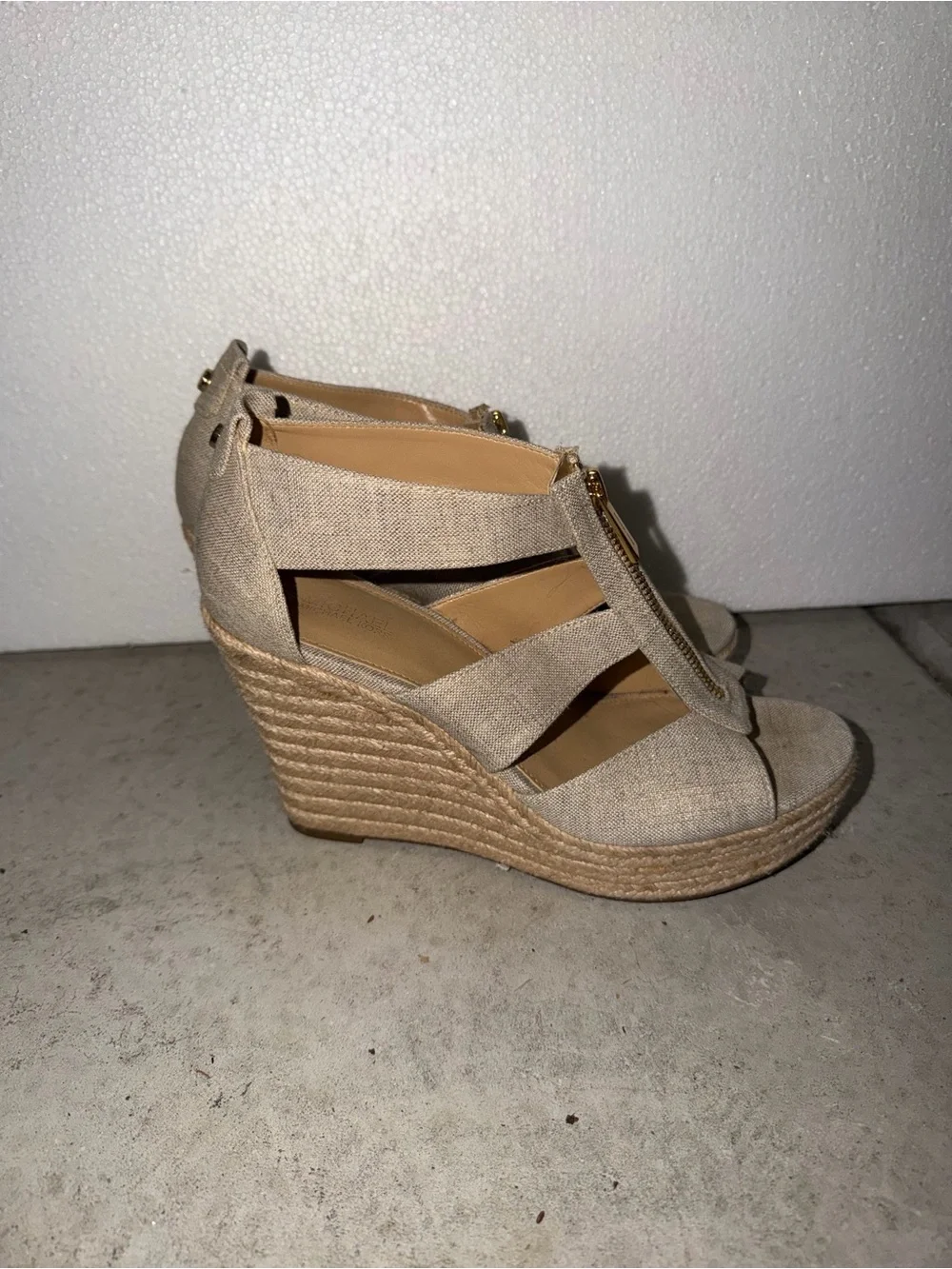 Michael Kors - Wedge Sandals with Front Zip in Beige